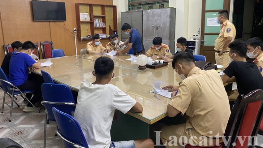 Cảnh báo tình trạng vi phạm Luật Giao thông ở giới trẻ