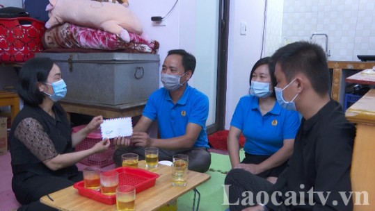 Chăm lo đời sống người lao động ở Sa Pa