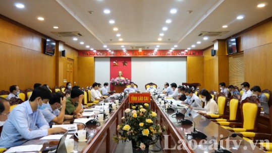 Thường trực Tỉnh ủy cho ký kiến vào việc biên soạn cuốn sách 