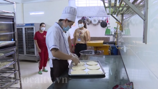 Đảm bảo an toàn trong sản xuất bánh Trung thu