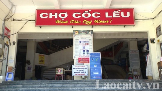 Vắng khách, tiểu thương tầng 2 và tầng 3 chợ B Cốc Lếu tạm ngừng kinh doanh
