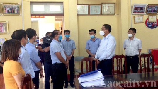 Lãnh đạo tỉnh kiểm tra công tác phòng, chống dịch Covid-19 tại huyện Bắc Hà