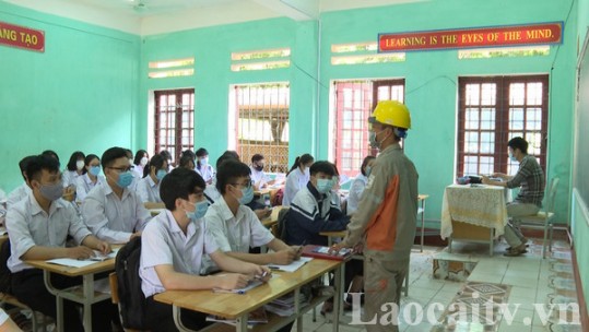 Đảm bảo an toàn điện trong trường học