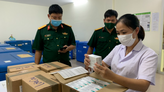 Lào Cai tiếp tục nâng cao tỉ lệ tiêm chủng vắc xin phòng Covid-19