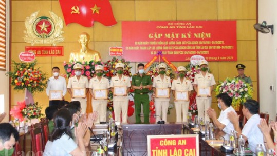 Công an tỉnh Lào Cai tổ chức lễ kỉ niệm 60 năm ngày Truyền thống lực lượng Cảnh sát PCCC&CNCH và 20 năm ngày Toàn dân PCCC