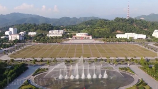 30 năm tái lập tỉnh: Chia sẻ của những người từng bước qua gian khó