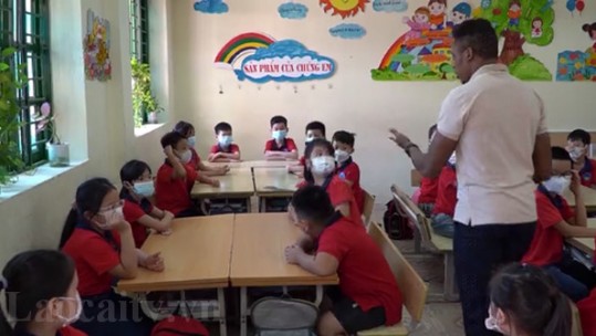 Đảm bảo việc học tập cho học sinh không thể trở về địa phương do dịch Covid-19