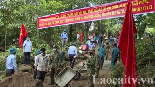 Khai mạc các hoạt động dân vận tại xã A Lù, huyện Bát Xát