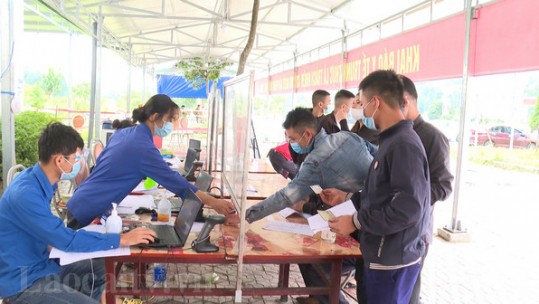 Đảm bảo an toàn tại chốt kiểm dịch y tế