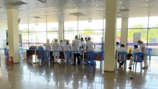 Lào Cai: Đặt hệ thống xét nghiệm RT - PCR tại cửa khẩu Kim Thành