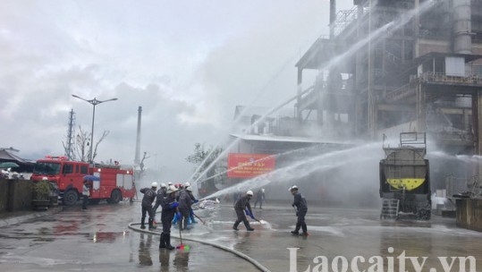 Diễn tập ứng phó sự cố tại một số nhà máy phốt pho ở Khu công nghiệp Tằng Loỏng