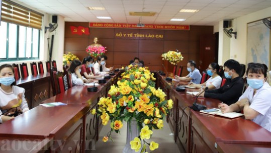Hội thảo tập huấn trực tuyến về tiêm chủng vắc xin phòng Covid-19 cho trẻ từ 12 đến 17 tuổi