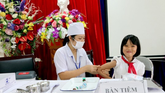 Lào Cai đẩy mạnh tiến độ tiêm chủng vắc xin phòng Covid-19 trong thời gian tới