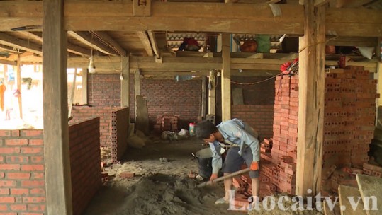Hỗ trợ nhà ở cho đồng bào dân tộc khó khăn