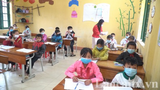 Giải pháp cho tình trạng học sinh chậm được cấp phát sách giáo khoa