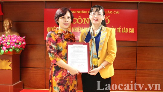 Công bố quyết định bổ nhiệm Phó Giám đốc Sở Y tế Lào Cai