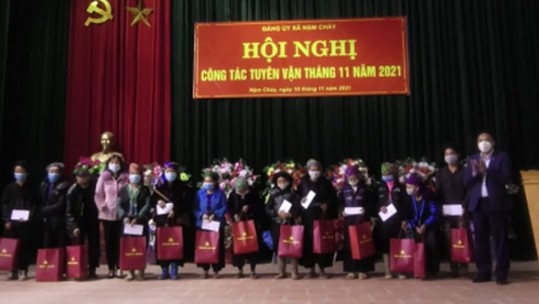 Đồng chí Phó Bí thư Tỉnh ủy Hoàng Giang làm việc tại xã Nậm Chày, huyện Văn Bàn