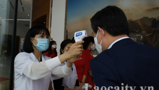 Đảm bảo công tác y tế cho Hội thảo khoa học và Hội nghị của Ban kinh tế Trung ương tại Lào Cai
