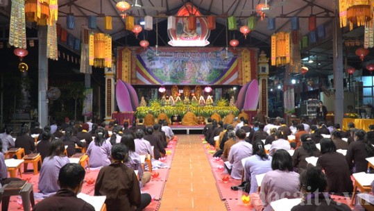 Lào Cai tưởng niệm đồng bào tử vong và cán bộ, chiến sĩ hy sinh trong đại dịch Covid-19