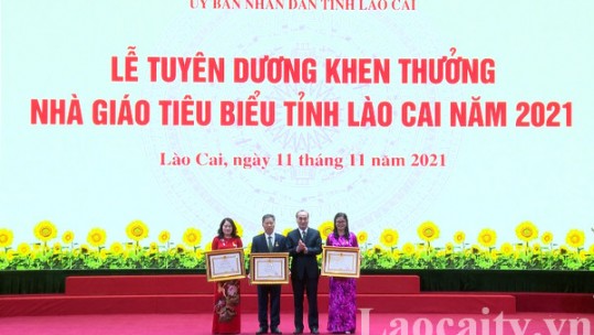 Lào Cai có 3 nhà giáo được phong tặng “Nhà giáo ưu tú”