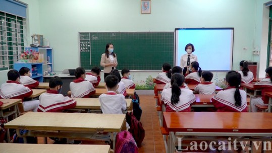Trường Tiểu học Bắc Lệnh nhận giải thưởng 