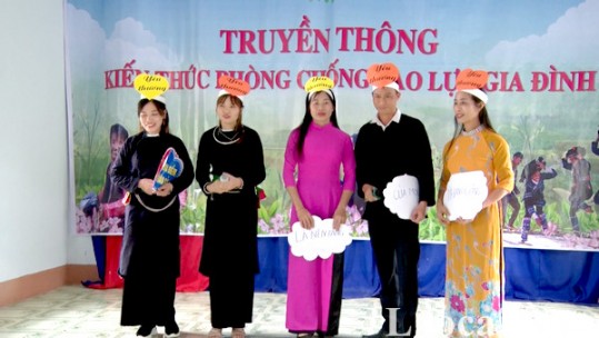 Văn Bàn truyền thông bình đẳng giới, phòng chống bạo lực gia đình