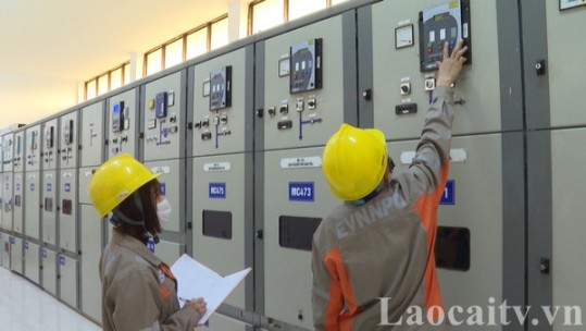 Phấn đấu hoàn thành các dự án truyền tải điện khu vực Tây Bắc trước ngày 30/4/2022