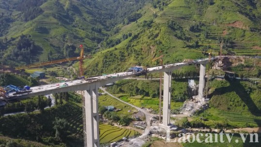 Phấn đấu thông xe cầu Móng Sến trong tháng 12/2021