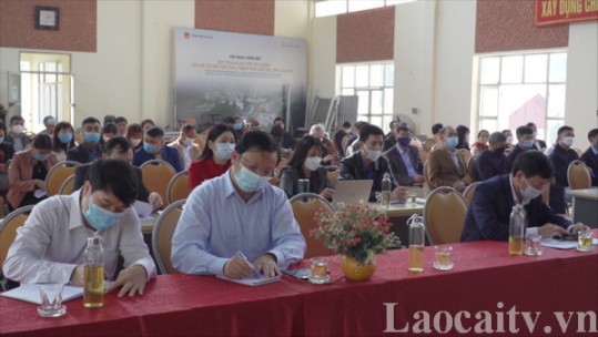 Tổ đại biểu HĐND tỉnh tại thành phố Lào Cai tiếp xúc cử tri