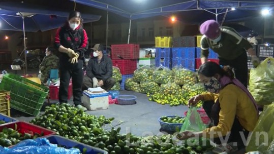 Trắng đêm lao động, lo tết đủ đầy