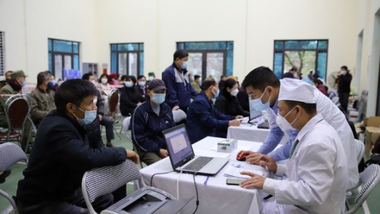 Lào Cai triển khai tiêm 4 loại vắc xin phòng Covid-19