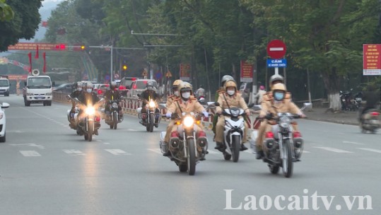 Phát động năm An toàn giao thông 2022