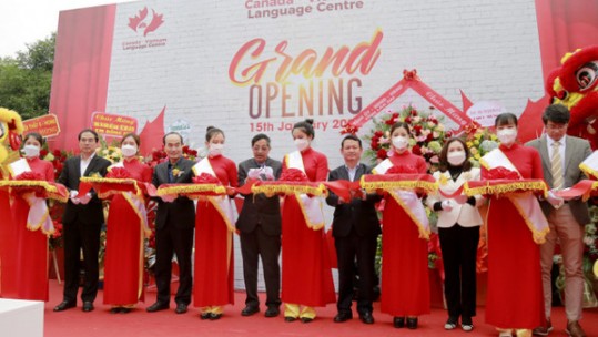 Chủ tịch UBND tỉnh Lào Cai mong muốn lan tỏa phong trào học tiếng Anh