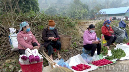 Chợ tết vùng cao