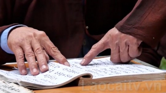 Truyền chữ, truyền đức nhân