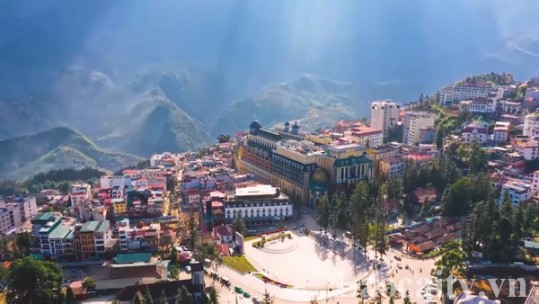 Vững bước dưới cờ Đảng