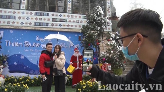 Trong 2 ngày đầu năm mới khách đến Lào Cai đạt trên 10.000 lượt người