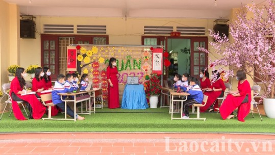 Linh hoạt tổ chức hoạt động ngoại khóa trong trường
