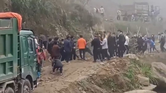 Xảy ra xô xát tại khu vực thi công thủy điện Mây Hồ, xã Ngũ Chỉ Sơn, thị xã Sa Pa