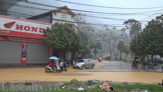 Si Ma Cai: Mưa lớn kéo dài trên diện rộng