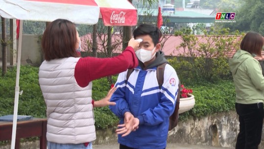 Cần đẩy nhanh tiến độ tiêm vắc xin phòng Covid-19 cho cán bộ, giáo viên và người học