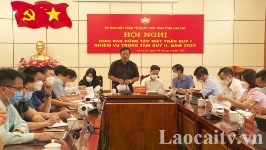 Giao ban công tác Mặt trận quý I/2022