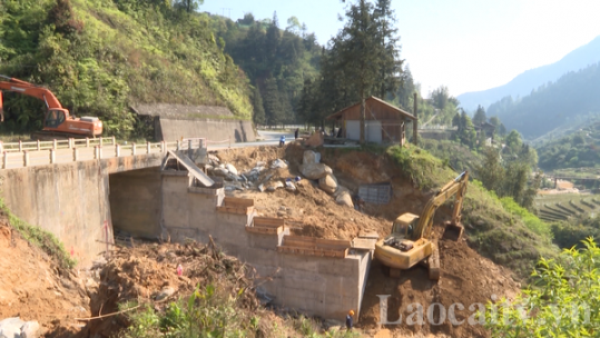 Xử lý điểm đen trên Quốc lộ 4D