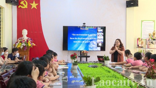 Tiết dạy kết nối xuyên biên giới tại Trường Tiểu học Bắc Cường