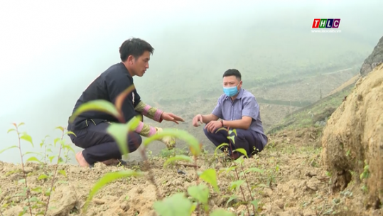 Trưởng thôn người Dao 