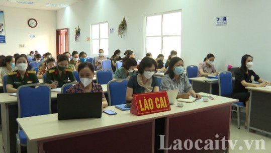 Tập huấn quán triệt Nghị quyết Đại hội Đại biểu Phụ nữ toàn quốc lần thứ XIII