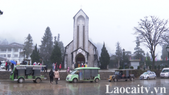 Gió mùa Đông Bắc tràn về, trời chuyển lạnh và mưa dông rải rác