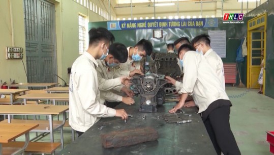 Hỗ trợ học nghề cho học sinh, sinh viên nghèo