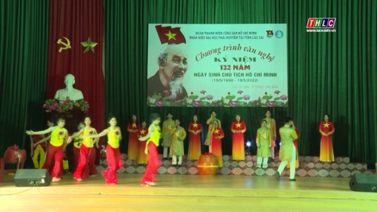Đoàn viên Phân hiệu Đại học Thái Nguyên tại Lào Cai hướng về Bác