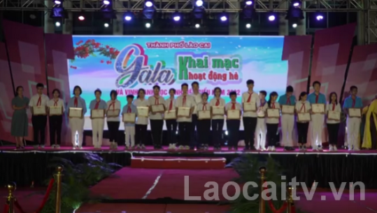 Thành phố Lào Cai: Vinh danh 159 học sinh tiêu biểu năm học 2021 - 2022